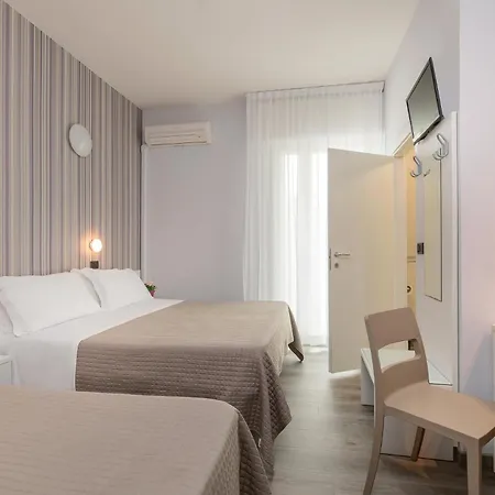 Ervill Hotel Rímini