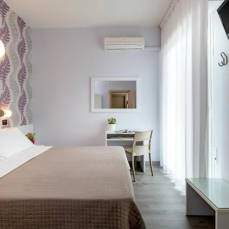 Ervill Hotel Rímini